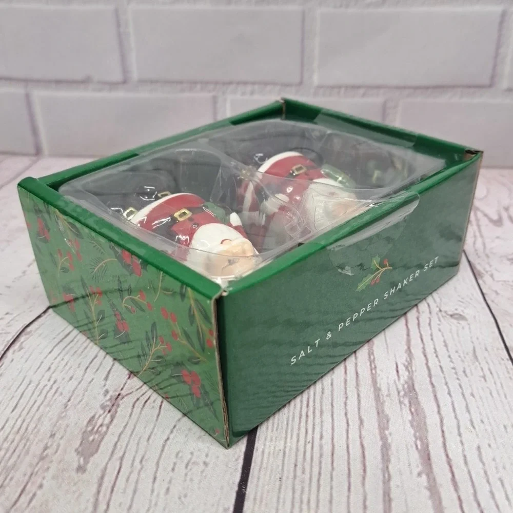 Christmas Santa Claus Salt And Pepper Shakers Set Holly&Moss